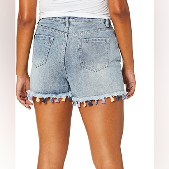NWT MPID Fiesta Tassel Denim Jean Shorts in Washed Blue - Picture 3 of 7